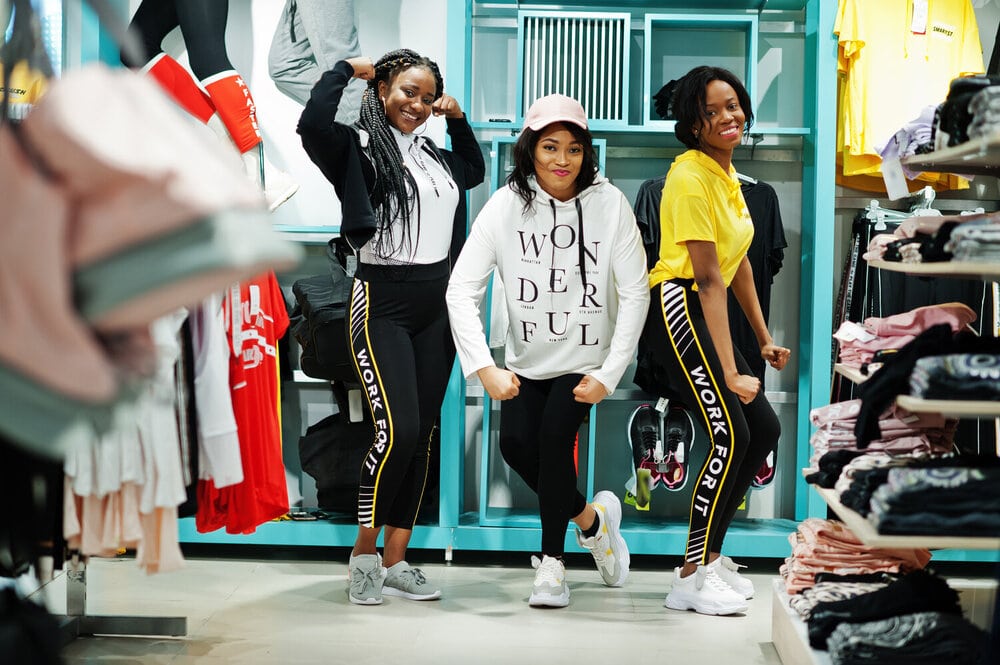 Athleisure outfit gen z