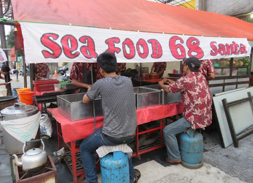 seafood 68 santa (street food jakarta)
