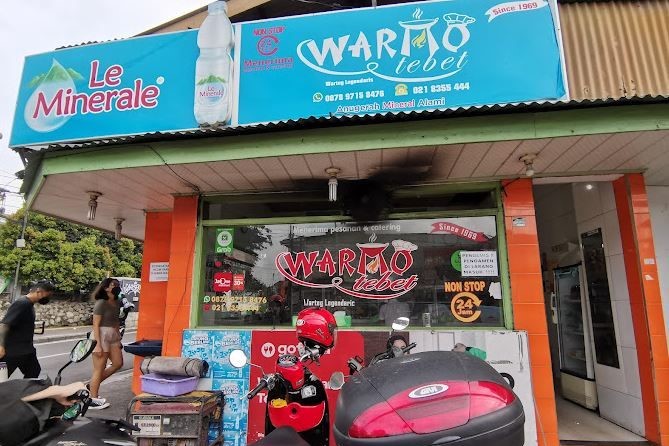 warteg warmo tebet (street food jakarta)