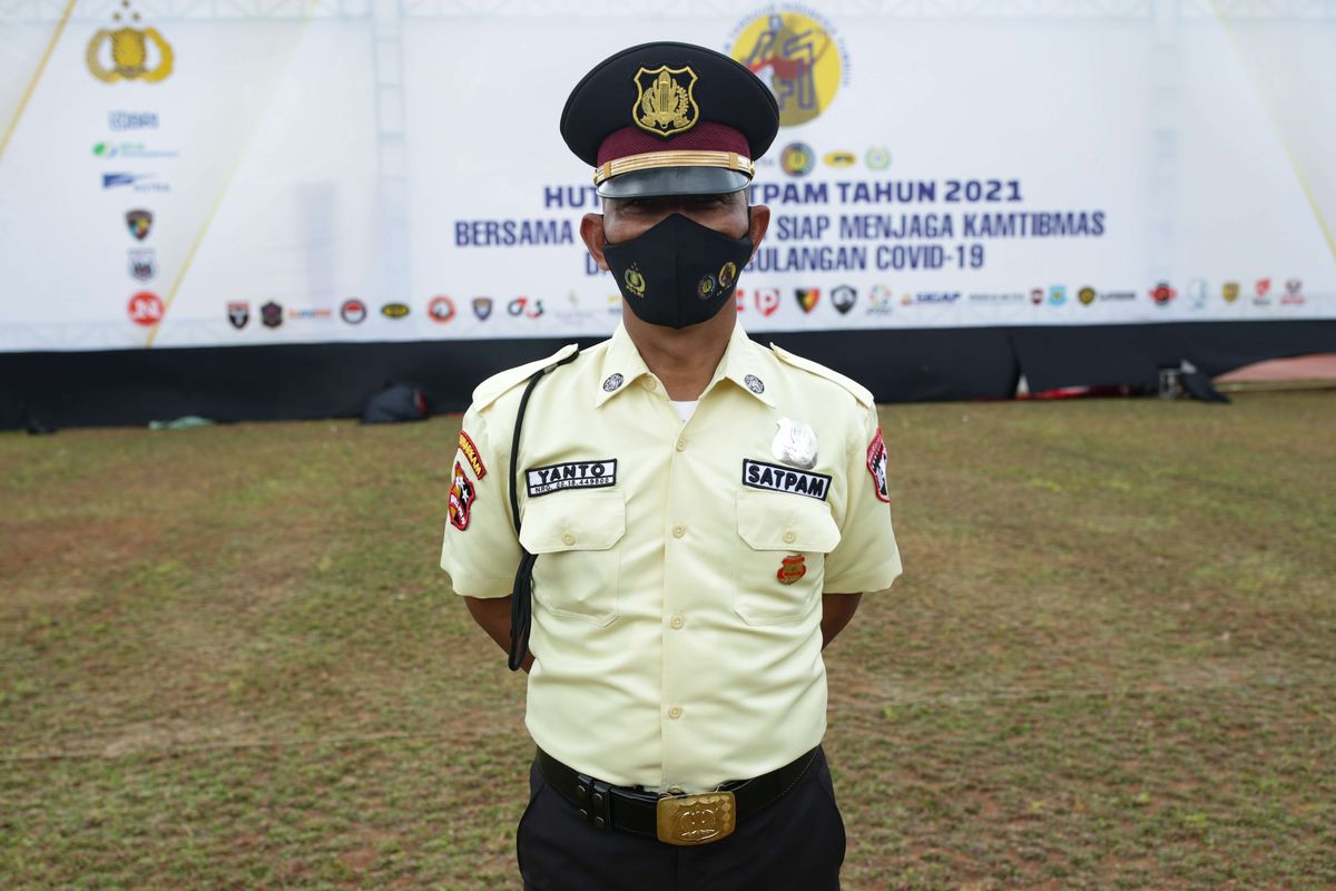 seragam satpam baru