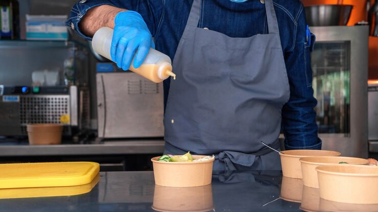 Baju Produksi Makanan Terdekat